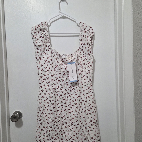 Aeropostale White and Red Floral Mini Dress - Picture 4 of 4